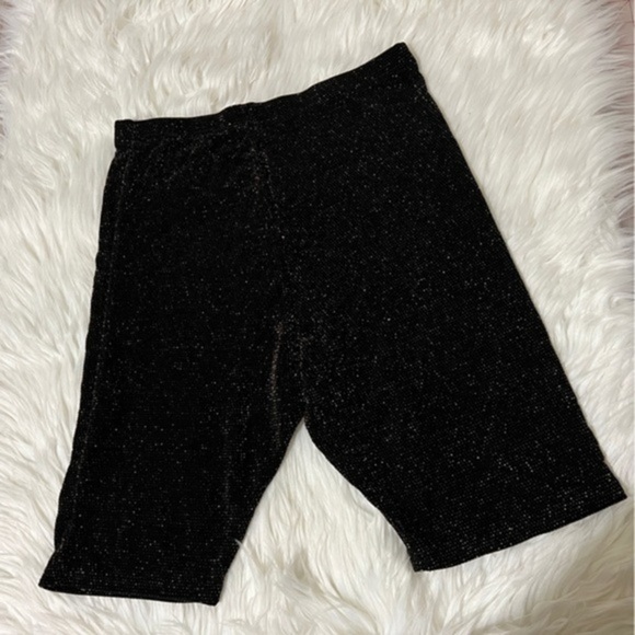 EUC Two Piece Glitter Set - Picture 7 of 9